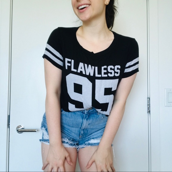 💫 Love J Flawless Tee Jersey Style - Picture 2 of 8